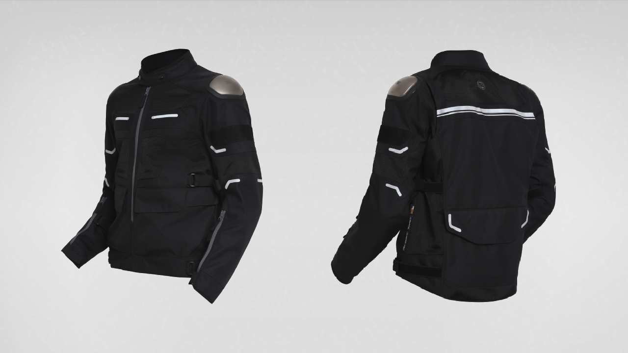 Royal Enfield Crossroader Riding Jacket Launched at Rs 14,950, Gets Titanium Sliders