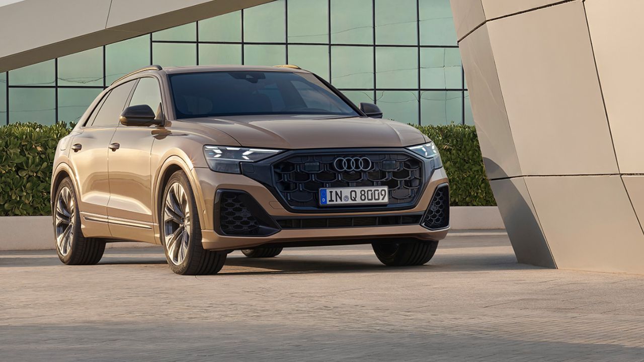 Audi Q8 Facelift Launched at Rs 1.17 Crore in India, Gets New OLED Taillamps, 335bhp V6 Powertrain and More