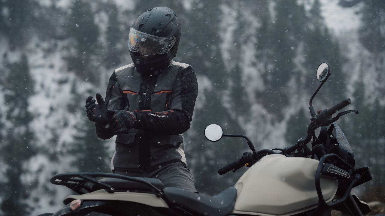 Royal Enfield, REV'IT! Launch New Riding Gear Range in India, Price Starts at Rs 8,990