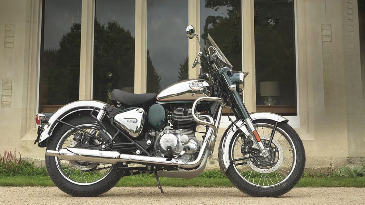 2024 Royal Enfield Classic 350 Bookings Open in India; Prices Start at Rs 1.99 Lakh