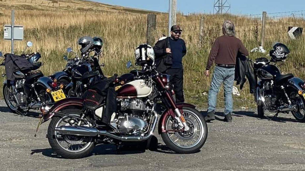 RE Classic 650 Spotted Testing in the UK