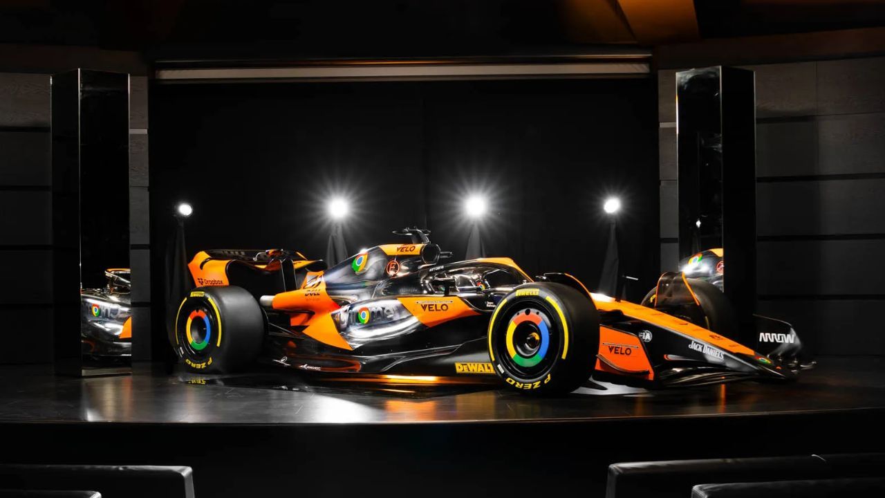 F1 McLaren Chrome Livery 