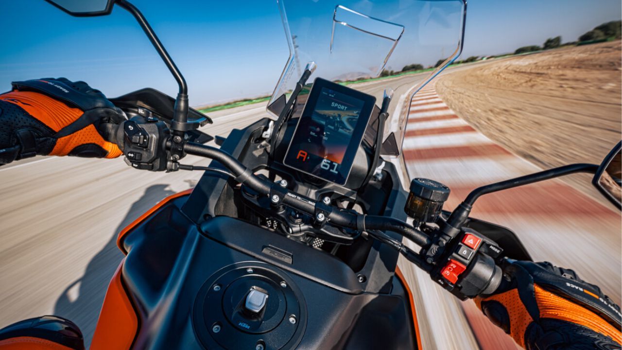 KTM New TFT Touchscreen