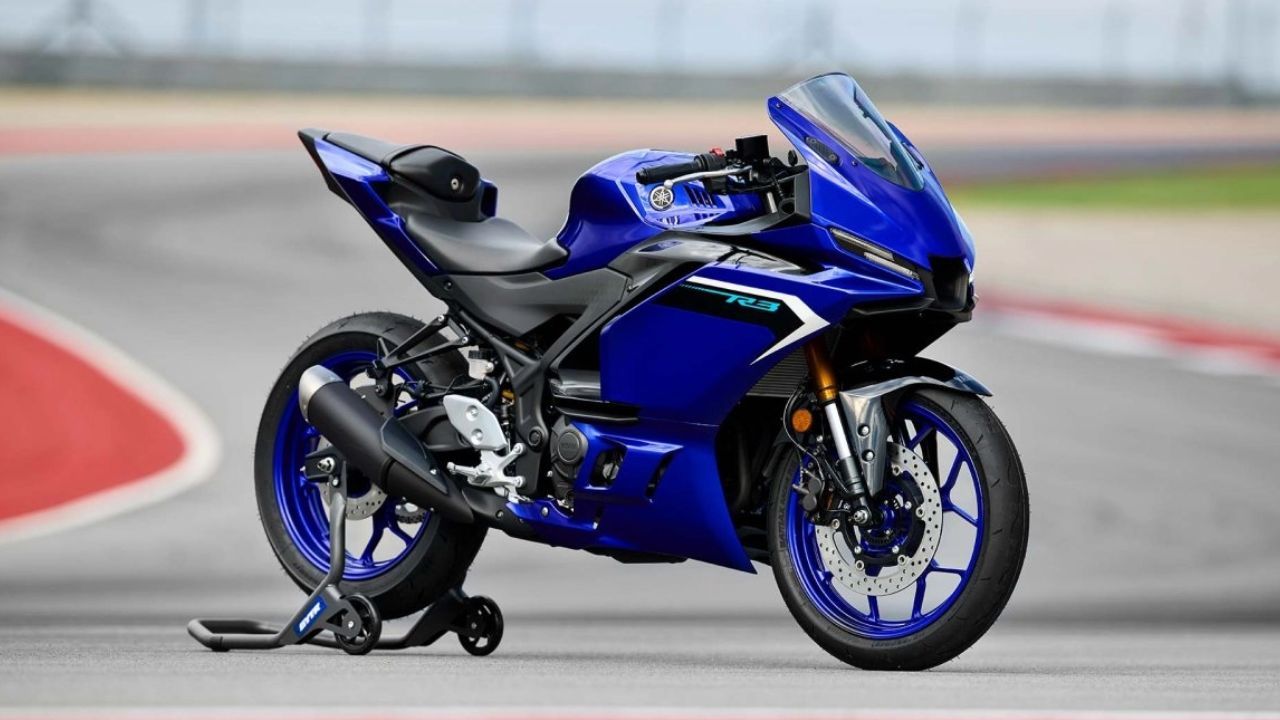 Yamaha R3