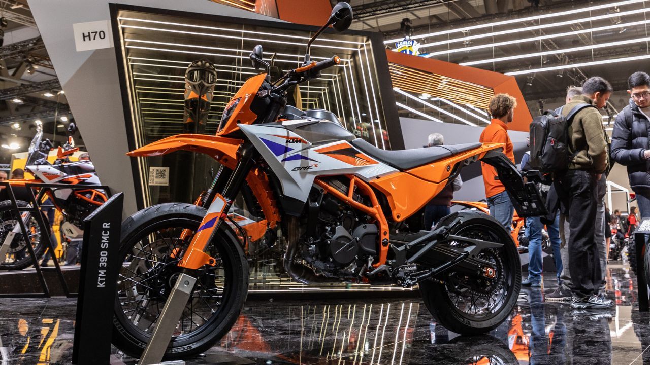 EICMA 2024: KTM 390 SMC R Supermoto Breaks Cover