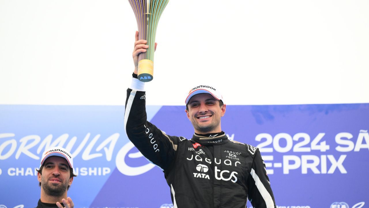 Formula E Sao Paulo E-Prix: Jaguar's Mitch Evans Wins in Brazil After Starting Last