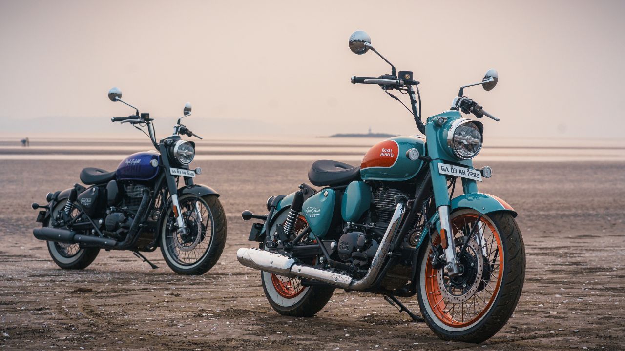 Royal Enfield Goan Classic 350 vs Classic 350 Spec Comparison: What's Different?