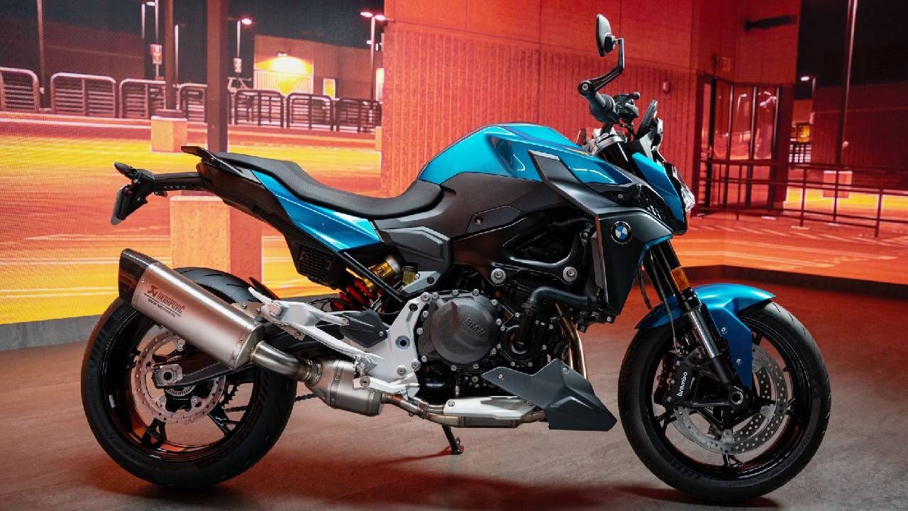 2025 BMW F 900 R, F 900 XR Unveiled with New Suspension, Lighter Weight and More Updates