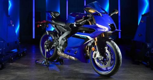 Yamaha R9